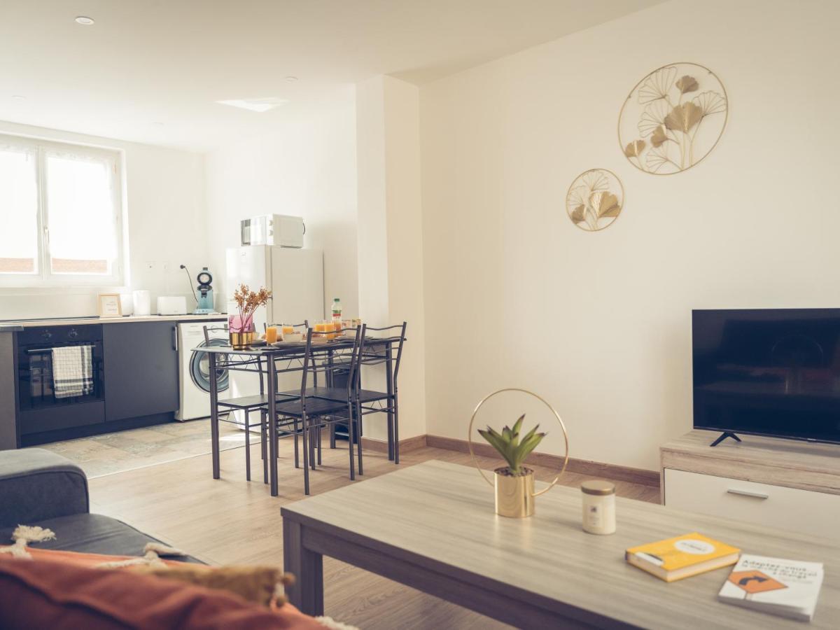 Sunset Superbe Appartement Avec Parking Gratuit Dunkirk Exteriör bild